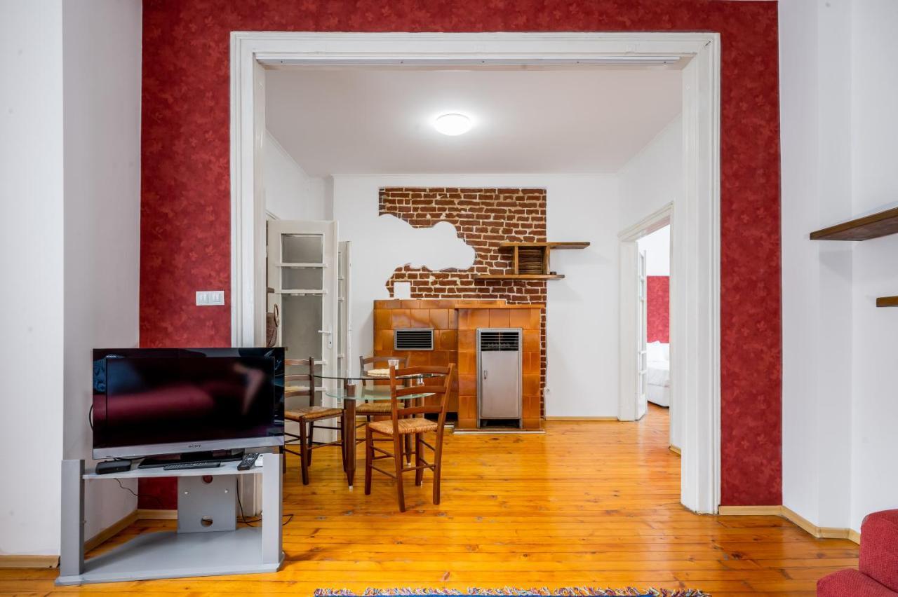 Sofia'S Vintage Gem: Spacious 2Bd Flat On Solunska Daire Dış mekan fotoğraf
