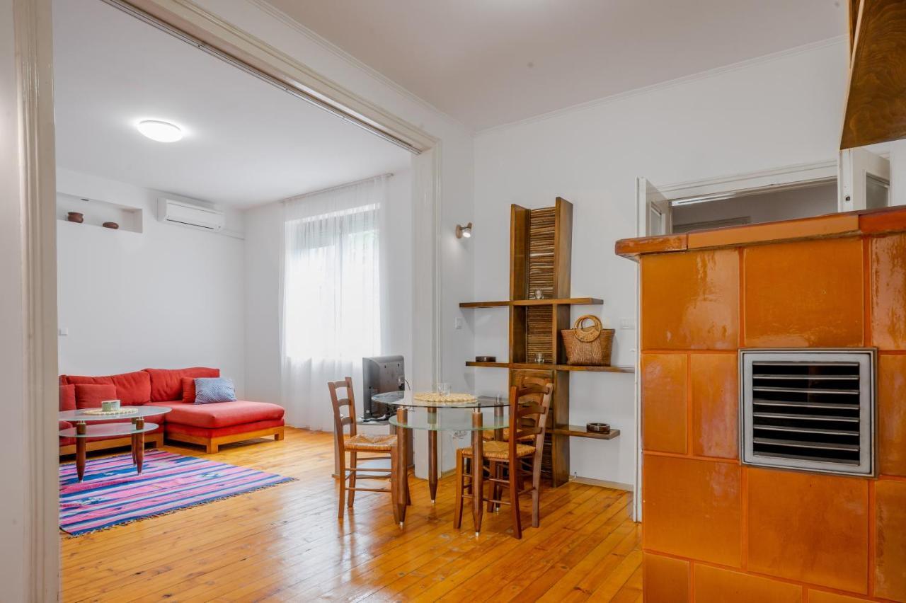 Sofia'S Vintage Gem: Spacious 2Bd Flat On Solunska Daire Dış mekan fotoğraf