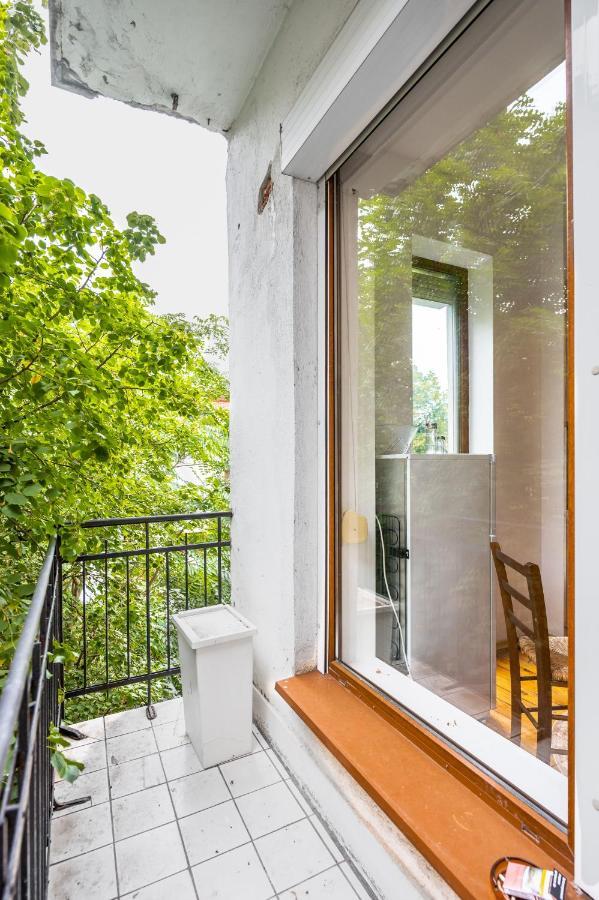 Sofia'S Vintage Gem: Spacious 2Bd Flat On Solunska Daire Dış mekan fotoğraf